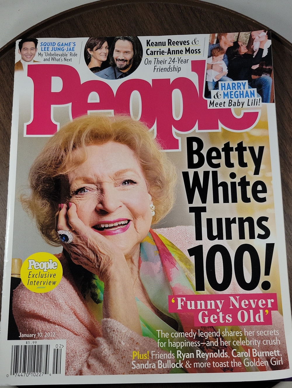 2022 People Magazine Betty White 100 Birthday EUC
